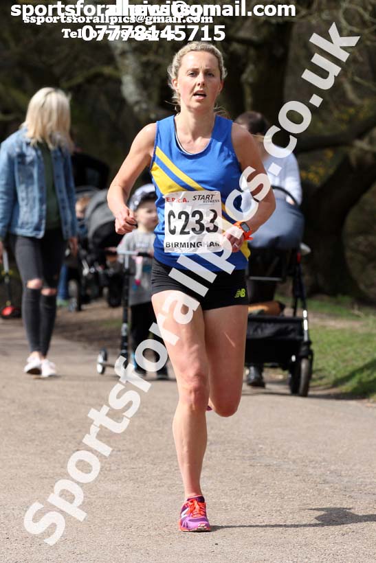 Senior womens 6 Stage Relay, ERRA 12 and 6 Stage Relays, Sutton Coldfield. Photo: David T. Hewitson/Sports for All Pics